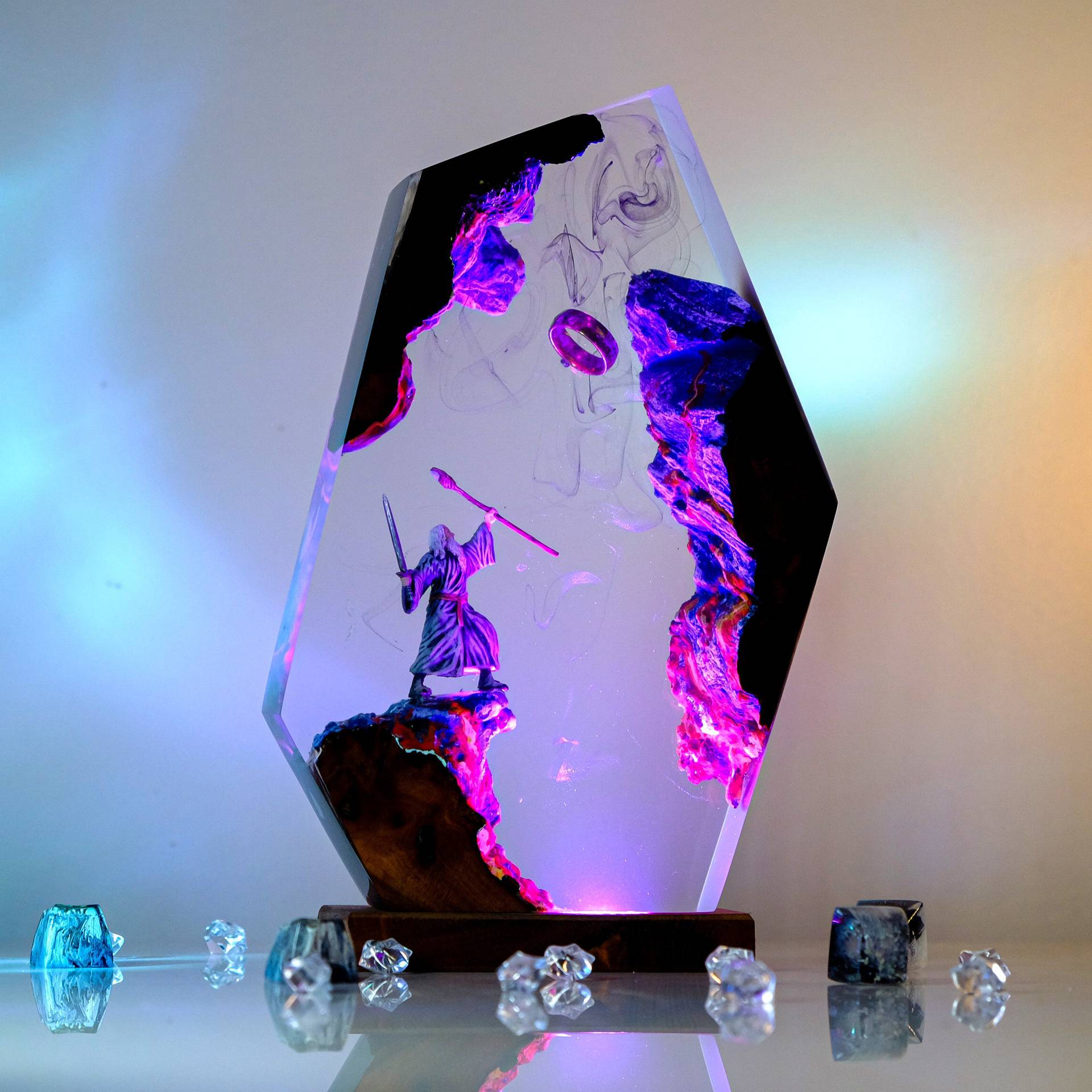 Lampu Resin Figur Adegan Film  - Lighting Decor Items ulasan dan harga