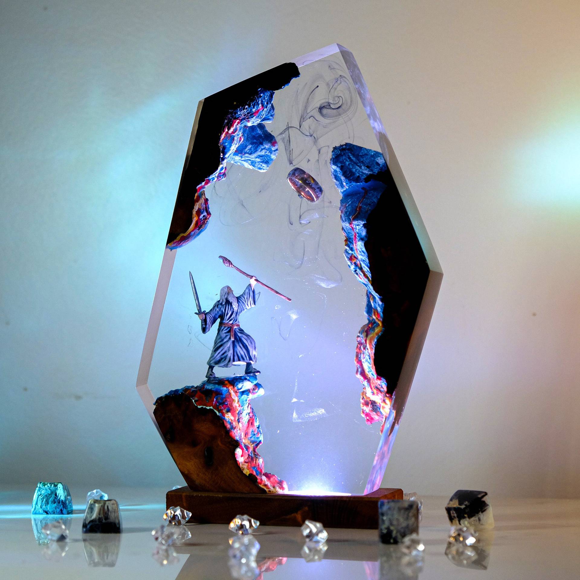 Lampu Resin Figur Adegan Film  - Lighting Decor Items ulasan dan harga