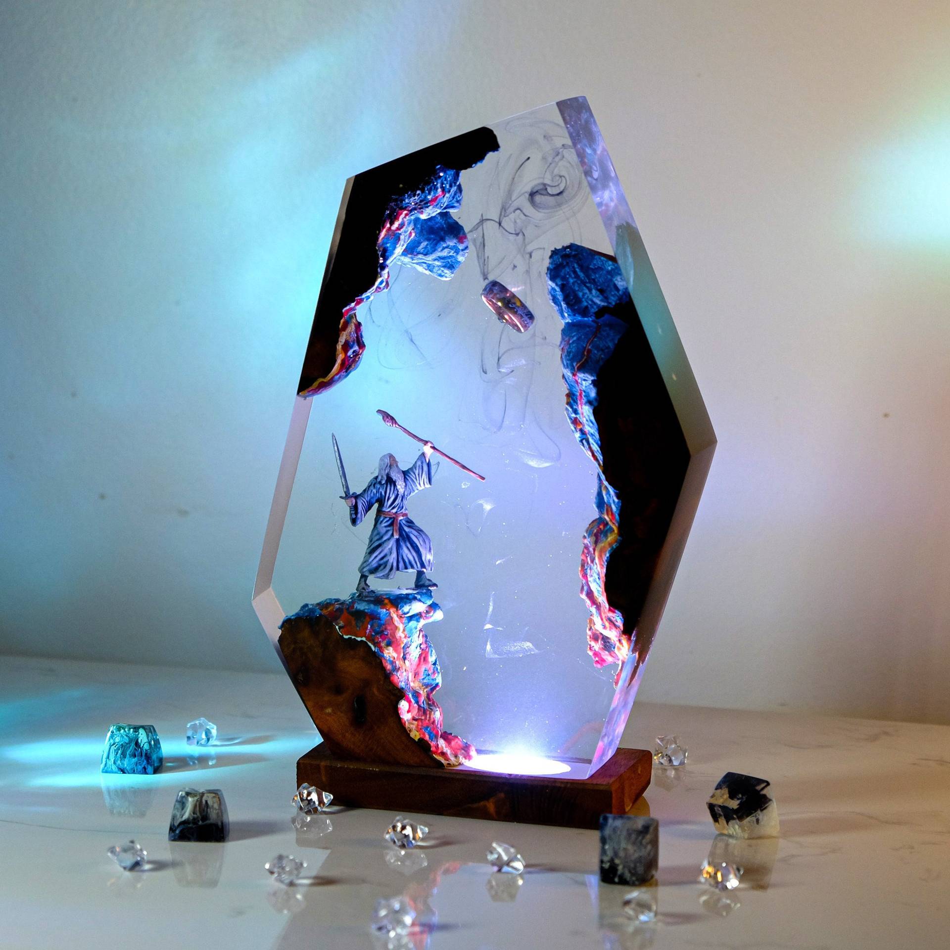 Lampu Resin Figur Adegan Film  - Lighting Decor Items ulasan dan harga